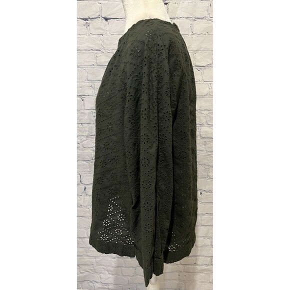 Gap Olive Green Eyelet Three-Quarter Sleeve Top Blouse Oversized Size Small Tall - Picture 3 of 6